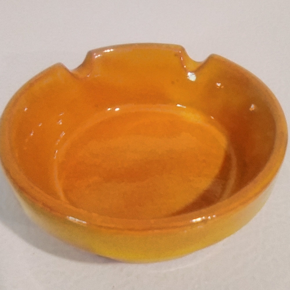PACIFIC STONEWARE ASHTRAY